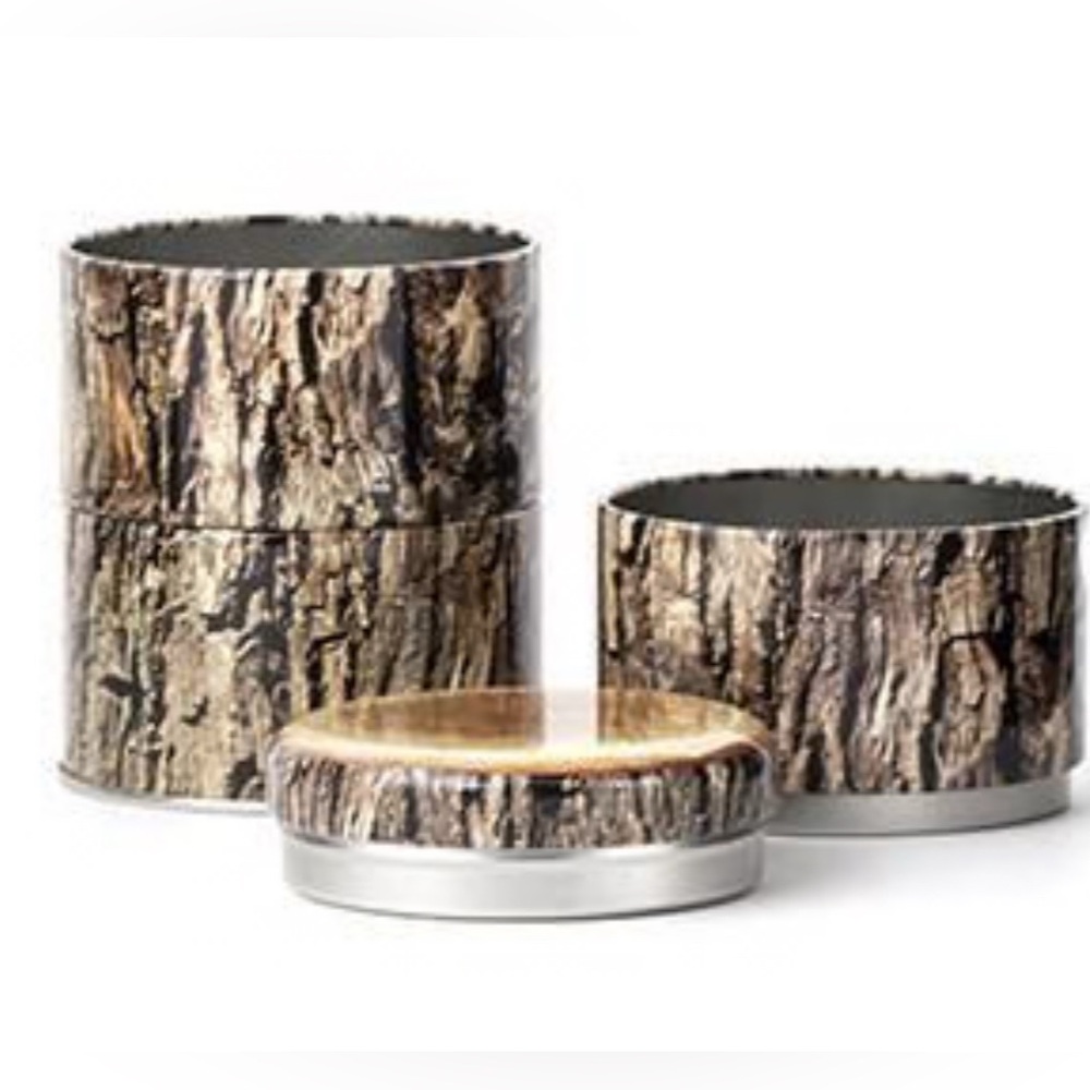 𝘒𝘪𝘬𝘬𝘦𝘳𝘭𝘢𝘯𝘥 Wood Stacking Tin